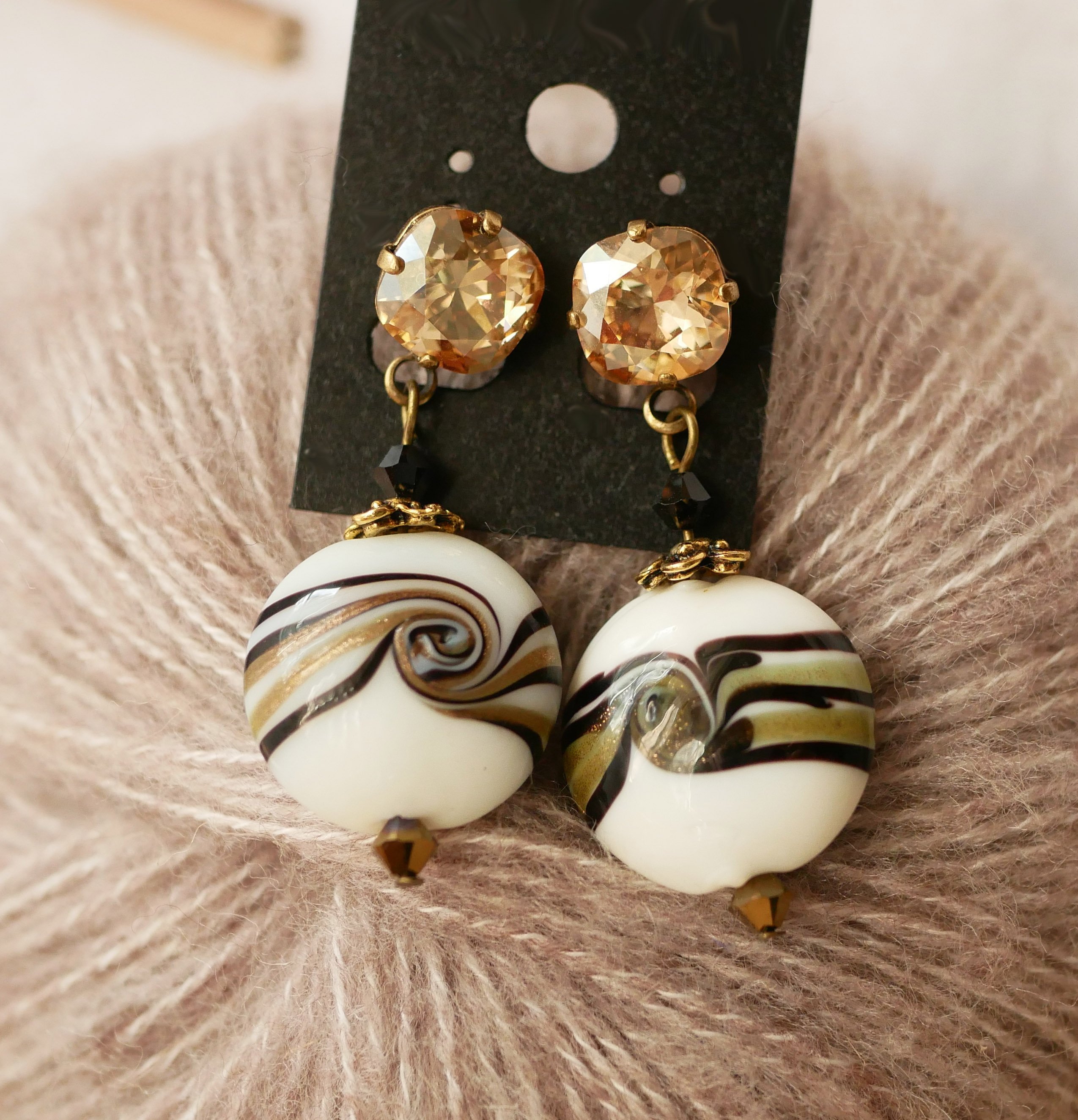 Gouden Cabochon Oorbellen