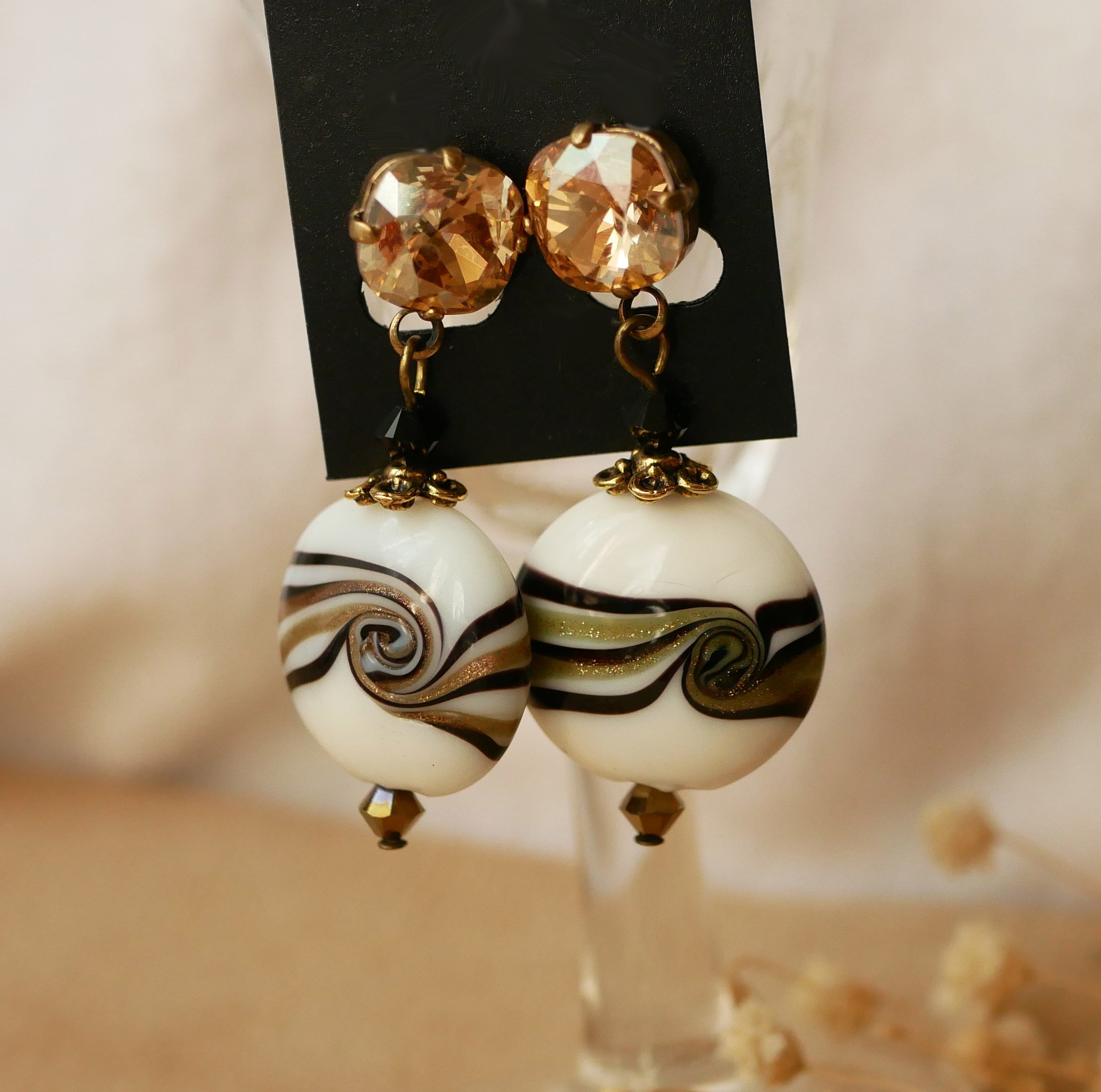 Gouden Cabochon Oorbellen