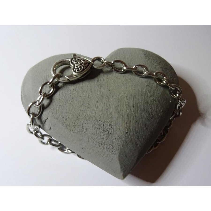 Armband verzilverde ketting groot hart sluiting 20 cm