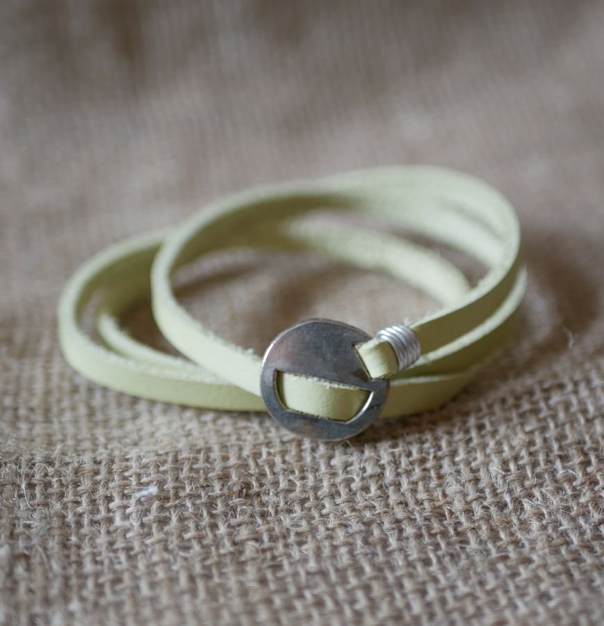 Leren armband Anijsgroen, drievoudig verstelbaar