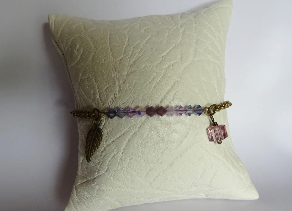 Dunne bronzen kettingarmband Violet