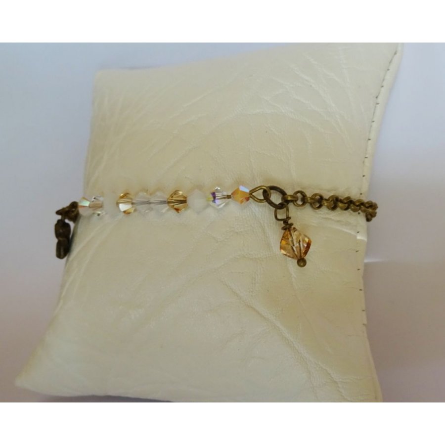 Witte en gouden fijne kettingarmband