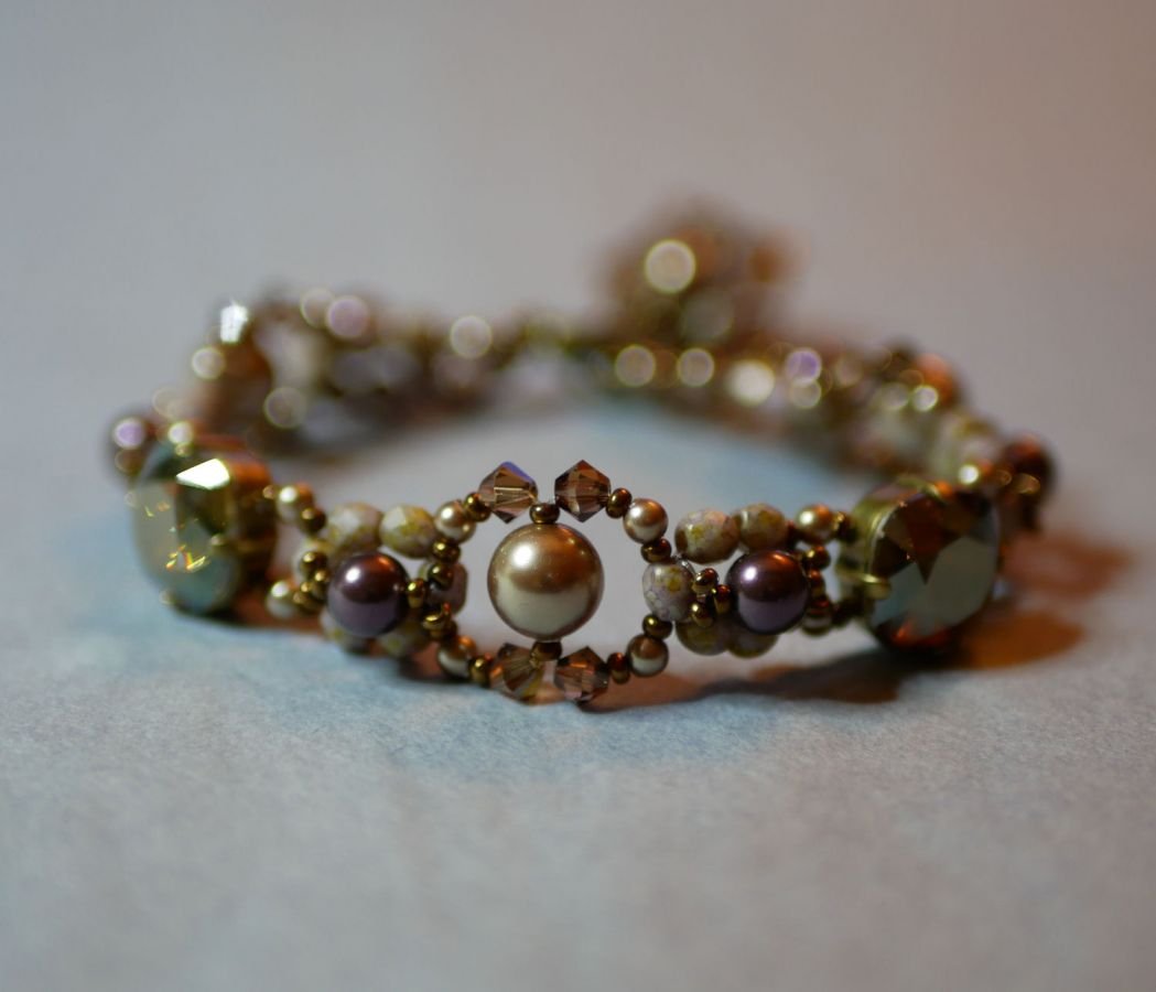 Kaneel Triade Armband met Bedel