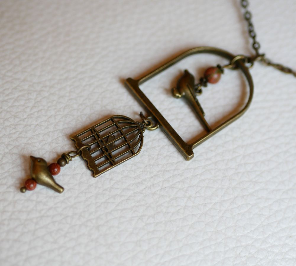 Ketting met lange vogelhanger