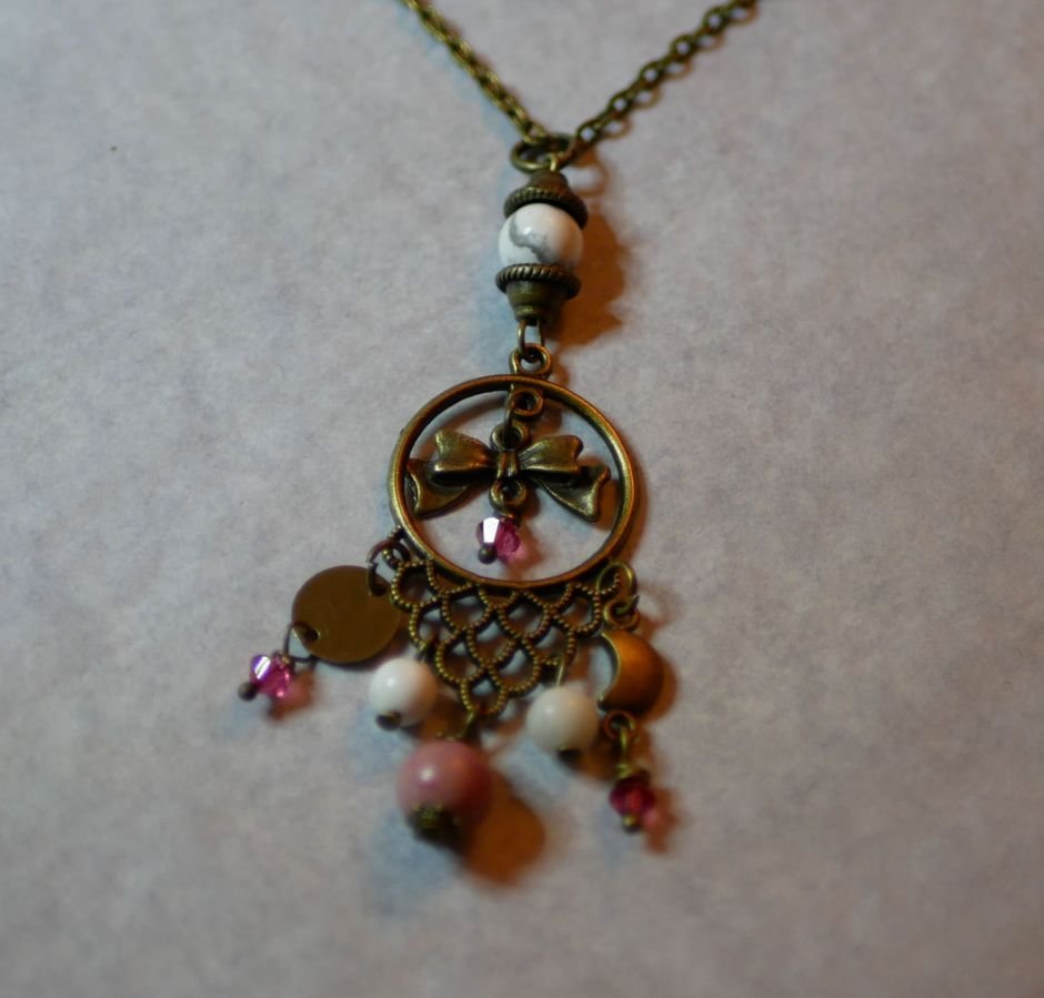 Ketting met bohemian hanger en natuurstenen 
