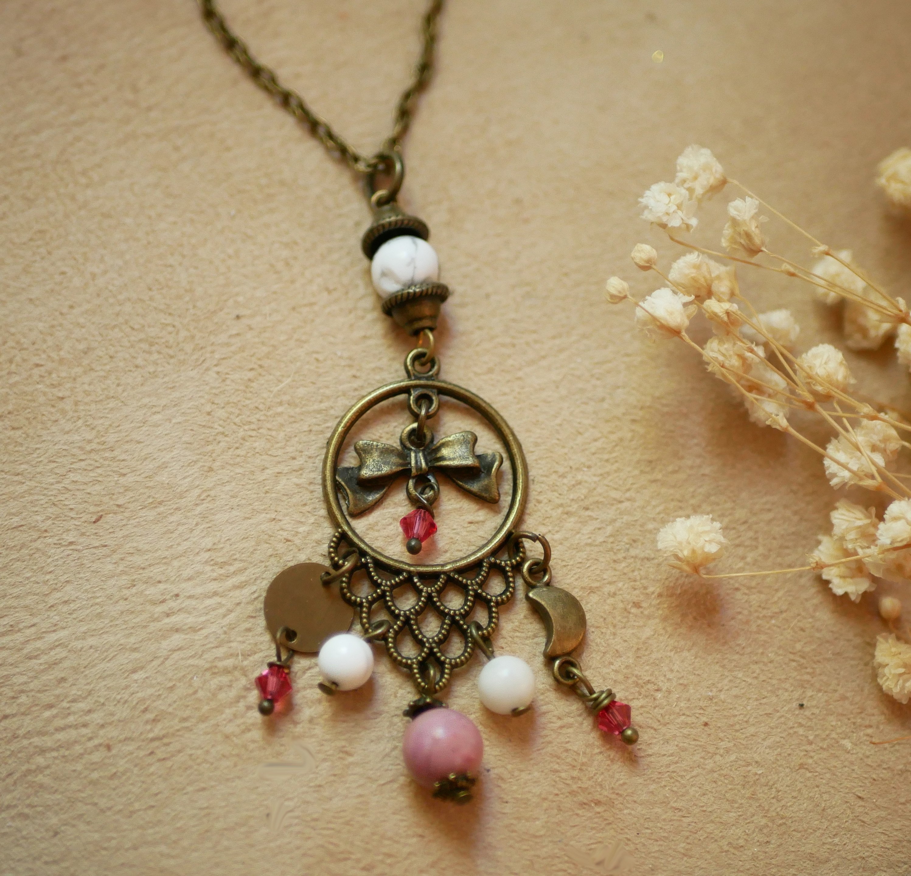 Ketting met bohemian hanger en natuurstenen 
