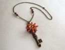 Sleutel en bloem hanger ketting met parels aan ketting