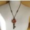 Sleutel en bloem hanger ketting met parels aan ketting
