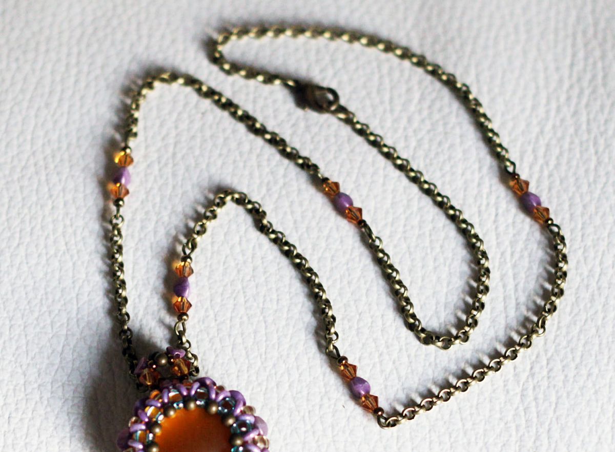 Queensland Topaz paarse ketting set