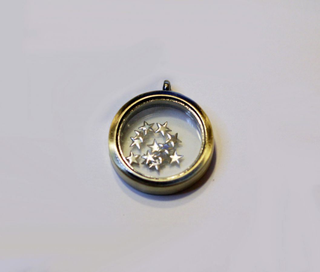 Medaillon glas doosje Verguld brons 30 mm schat hanger