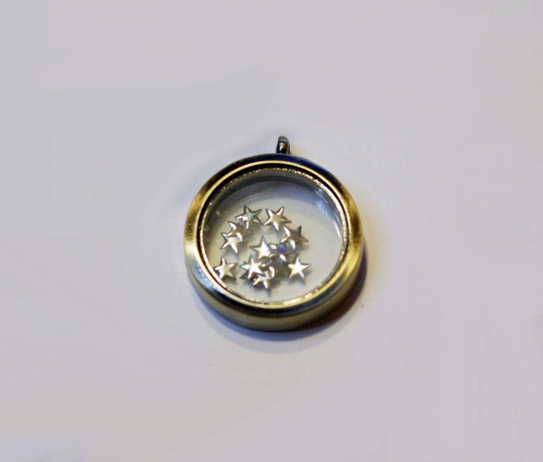 Medaillon glas doosje Verguld brons 30 mm schat hanger