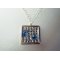 Vierkante medaillon hanger met Swarovski cabochons