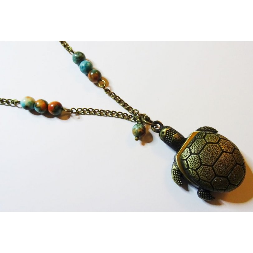 Lange hanger schildpad met parels 