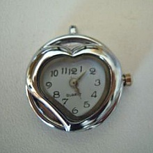 Hanger horloge met hart wijzerplaat